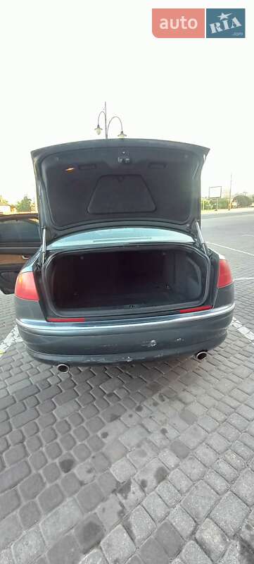 Седан Audi A8 2004 в Харкові