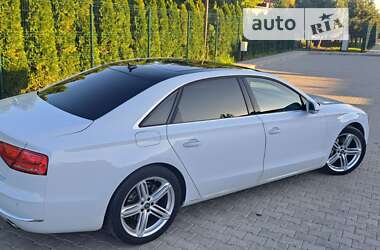 Седан Audi A8 2014 в Одесі