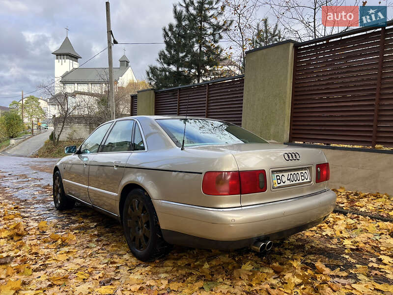 Седан Audi A8 1998 в Львове