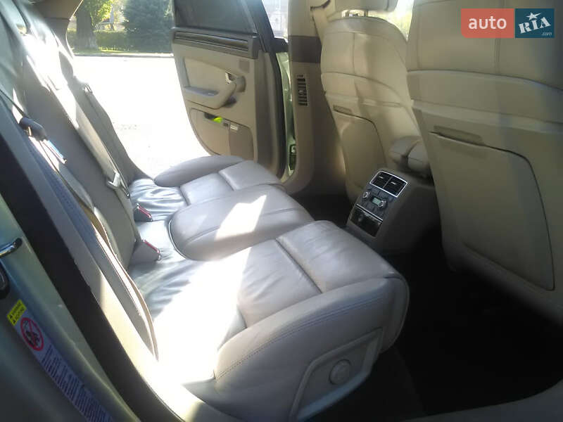 Седан Audi A8 2006 в Одессе