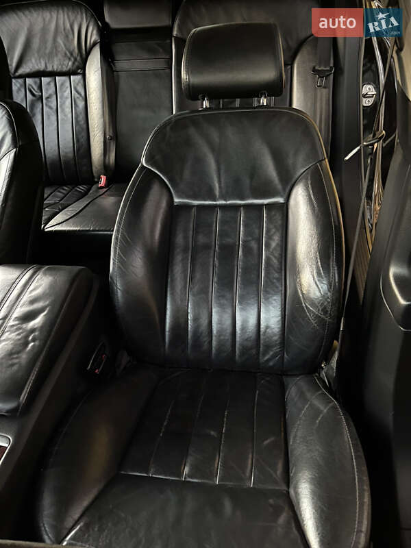 Седан Audi A8 2006 в Харькове