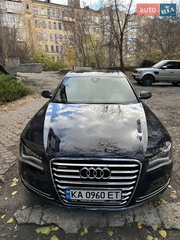 Audi A8