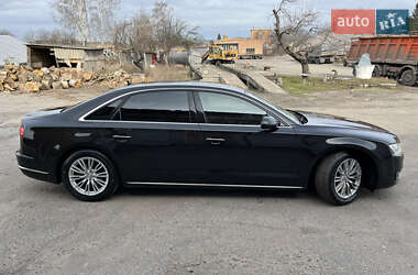 Седан Audi A8 2017 в Мироновке