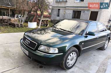 Седан Audi A8 2001 в Ковеле