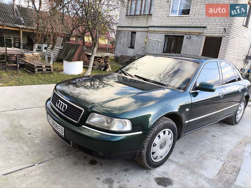 Седан Audi A8 2001 в Ковелі