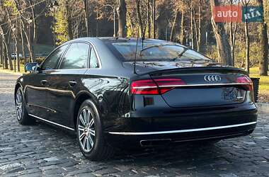 Седан Audi A8 2017 в Киеве