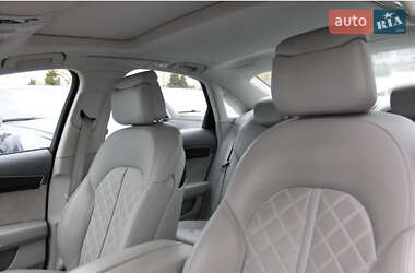Седан Audi A8 2011 в 
