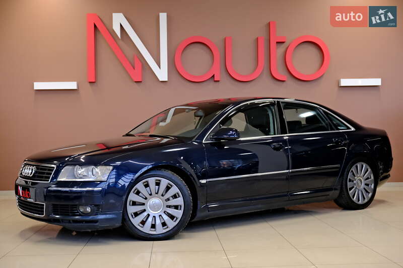 Седан Audi A8 2005 в Одесі