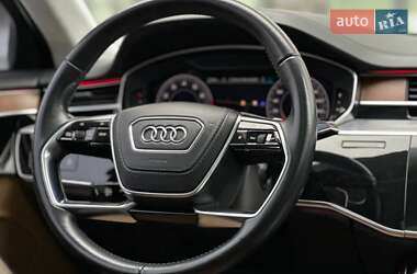 Седан Audi A8 2018 в Києві