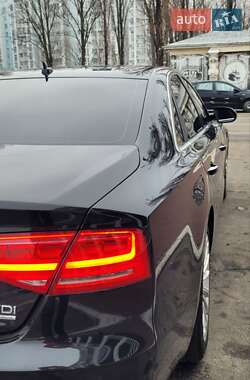 Седан Audi A8 2012 в Черкассах