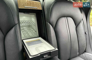 Седан Audi A8 2013 в Ужгороде