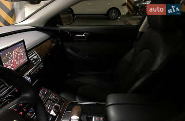 Седан Audi A8 2011 в Киеве