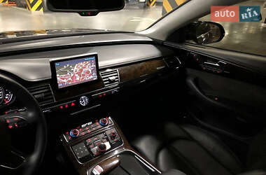 Седан Audi A8 2011 в Киеве