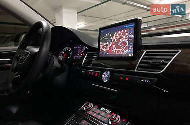 Седан Audi A8 2011 в Киеве