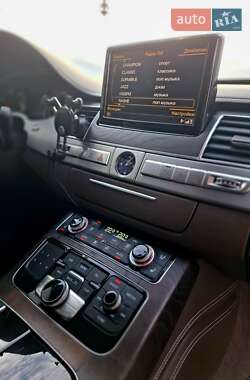 Седан Audi A8 2011 в Киеве