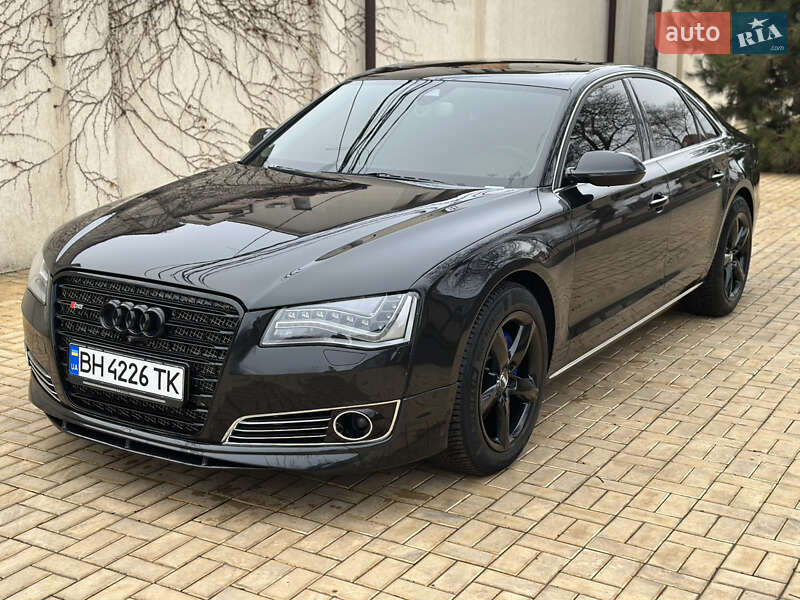 Audi A8 2012