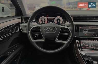 Седан Audi A8 2018 в Одессе