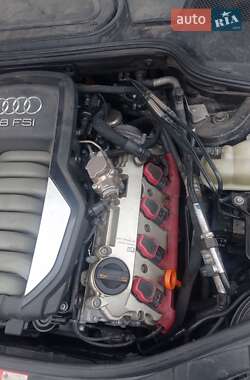 Седан Audi A8 2008 в 
