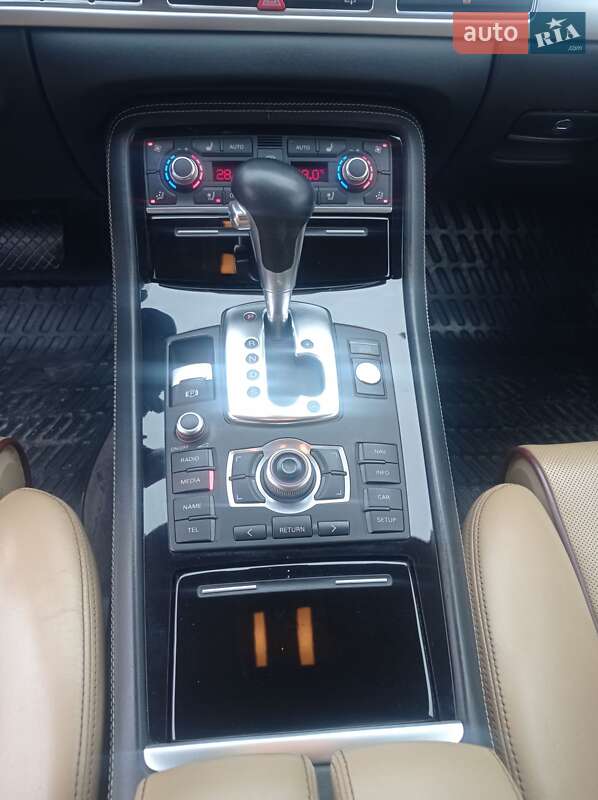 Седан Audi A8 2008 в Погребище