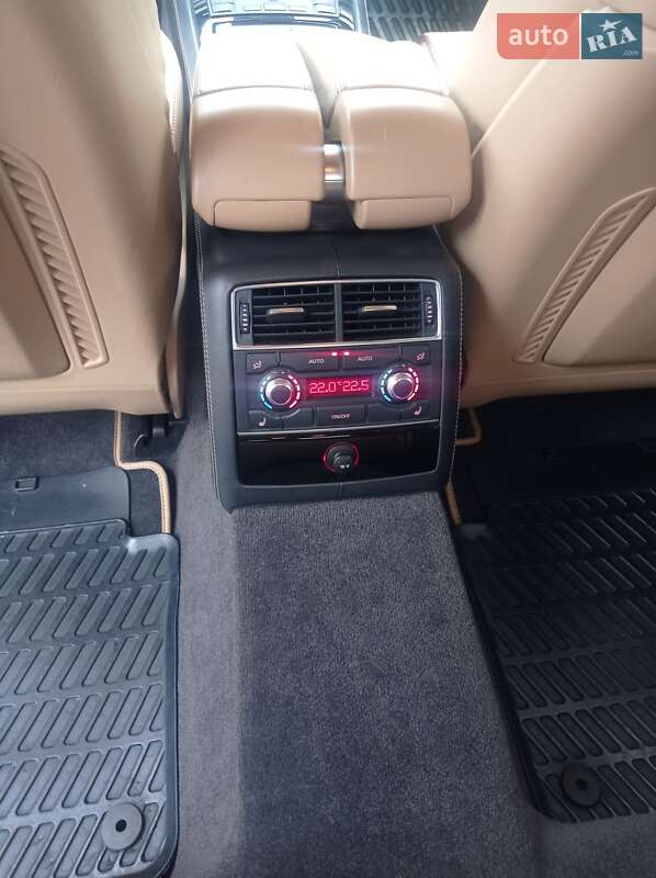 Седан Audi A8 2008 в Погребище