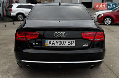 Седан Audi A8 2011 в 