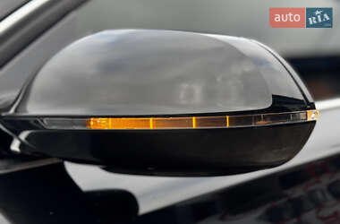 Седан Audi A8 2011 в 