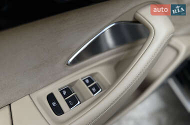 Седан Audi A8 2011 в 