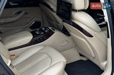 Седан Audi A8 2011 в 