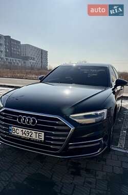 Седан Audi A8 2018 в Львове