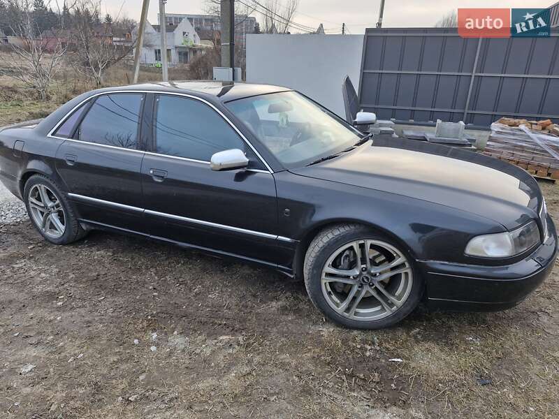Audi A8 1998