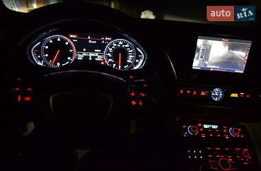 Седан Audi A8 2013 в Черновцах