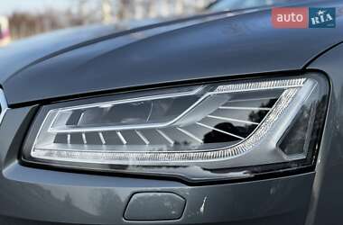 Седан Audi A8 2015 в 