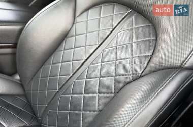 Седан Audi A8 2015 в 