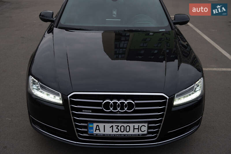 Седан Audi A8 2014 в Виннице