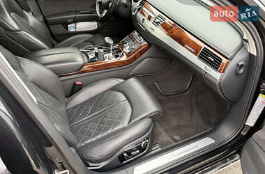 Седан Audi A8 2012 в Киеве
