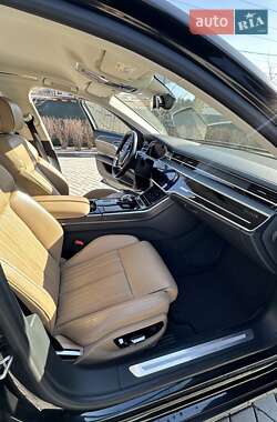 Седан Audi A8 2019 в 