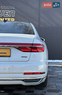 Седан Audi A8 2018 в 