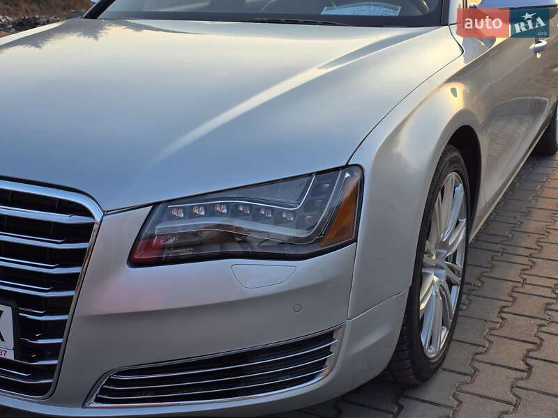 Седан Audi A8 2012 в Тернополе