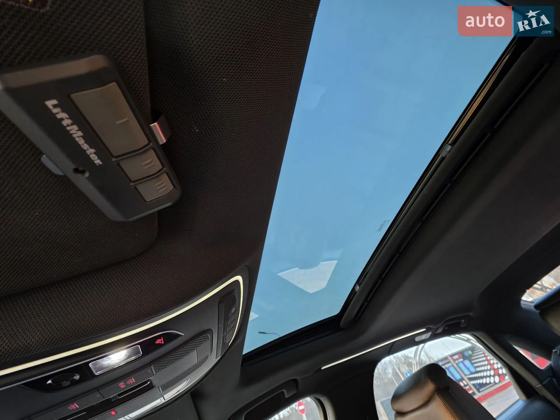 2012 Audi A8 - мініатюра 29