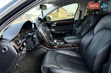 Седан Audi A8 2014 в 