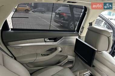 Седан Audi A8 2013 в 