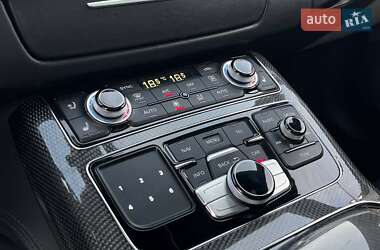 Седан Audi A8 2015 в 