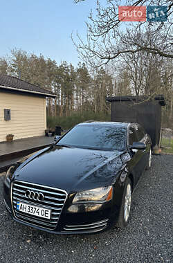 Седан Audi A8 2014 в Львове