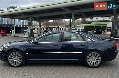 Седан Audi A8 2004 в Одесі