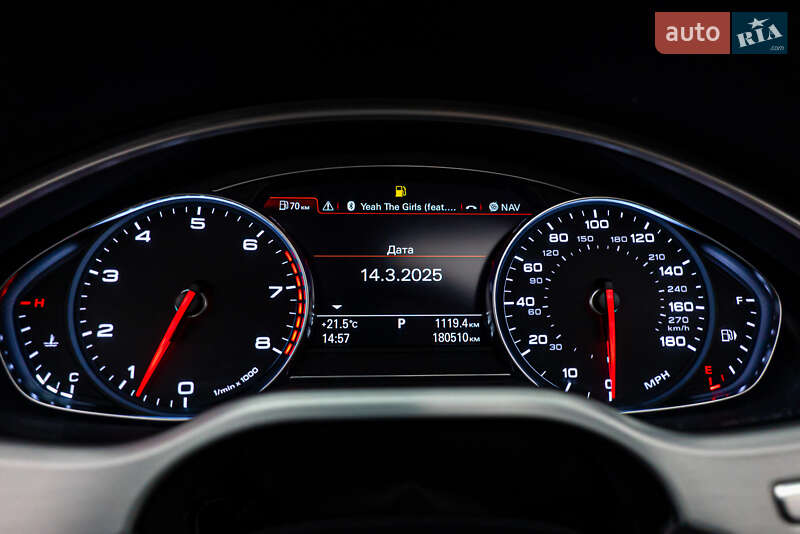Седан Audi A8 2013 в Киеве фото 28 Седан Audi A8 2013 в Киеве