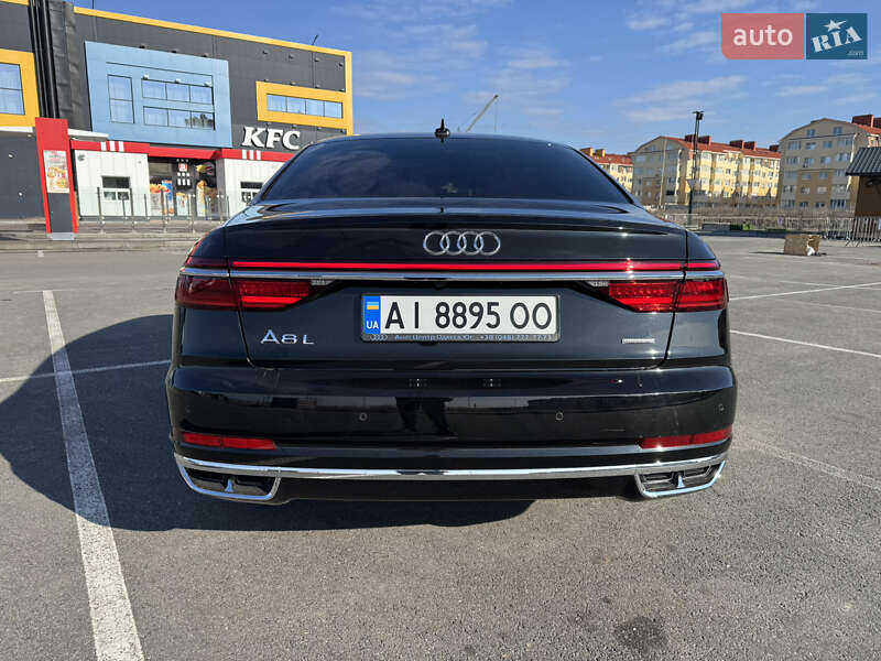 Седан Audi A8 2021 в Киеве
