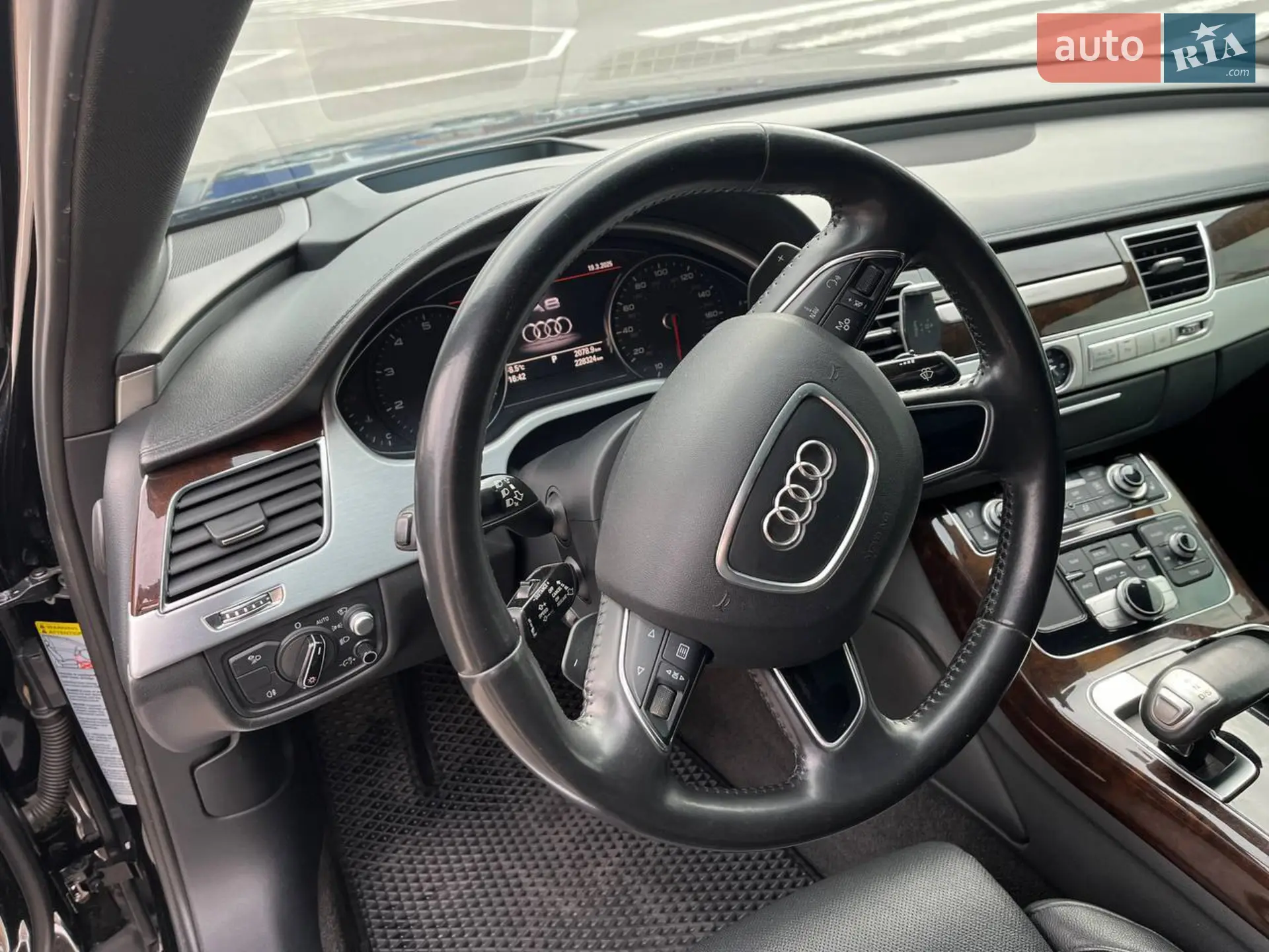 2014 Audi A8 - мініатюра 29