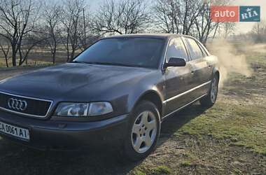 Седан Audi A8 1998 в Черкассах