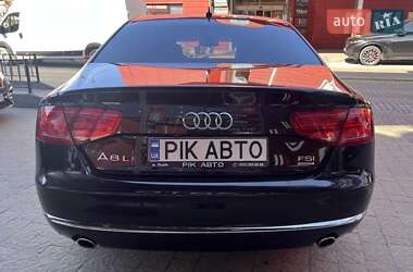Седан Audi A8 2012 в 