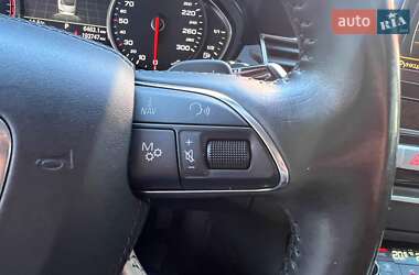 Седан Audi A8 2012 в 